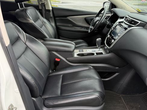 Used 2018 Nissan Murano SL w/ Moonroof Package image 22