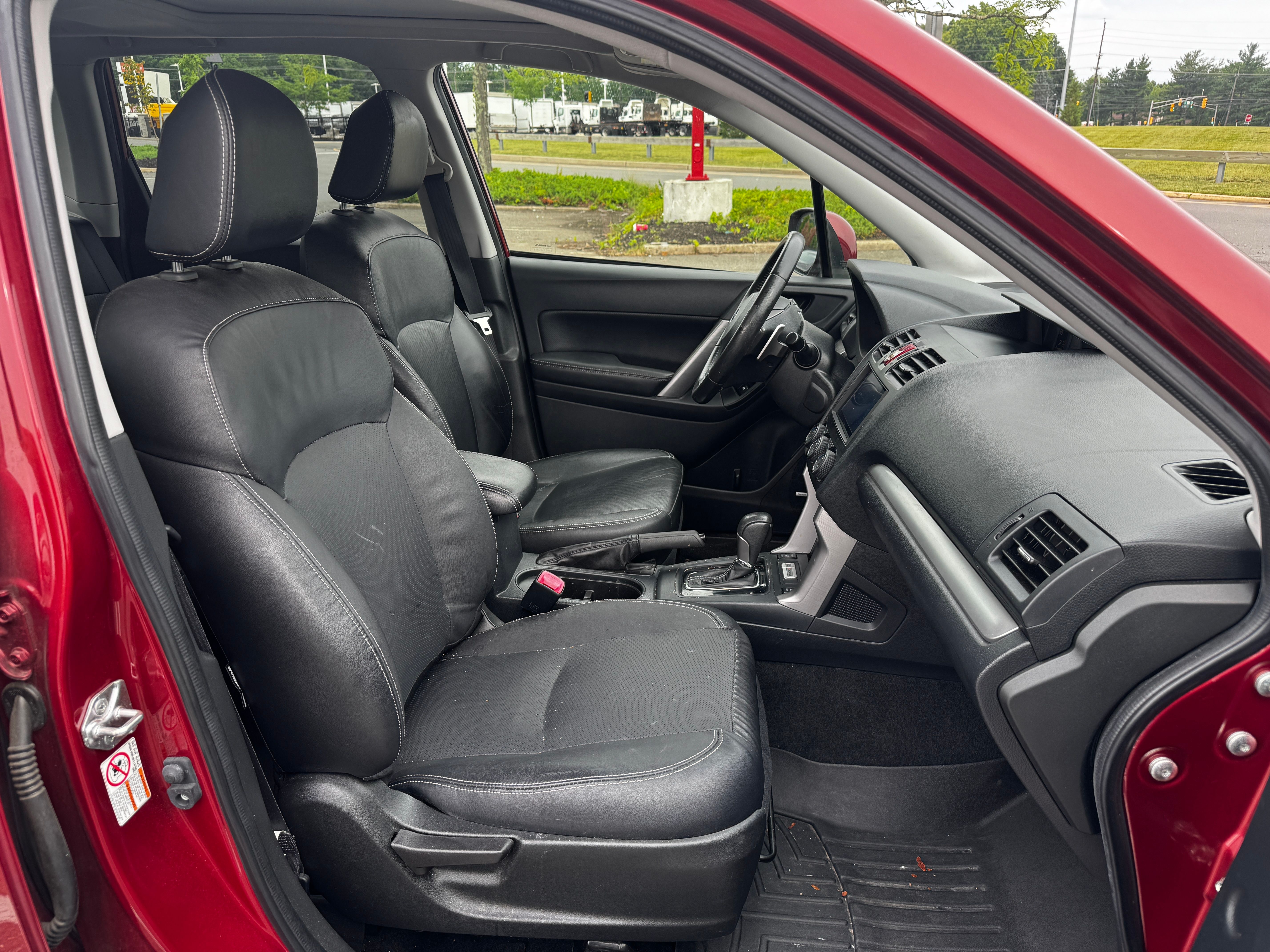 Used 2015 Subaru Forester 2.0XT Touring AWD/4WD image 10