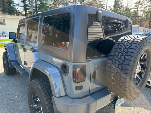 Used 2014 Jeep Wrangler Unlimited Sahara w/ Dual Top Group image 6