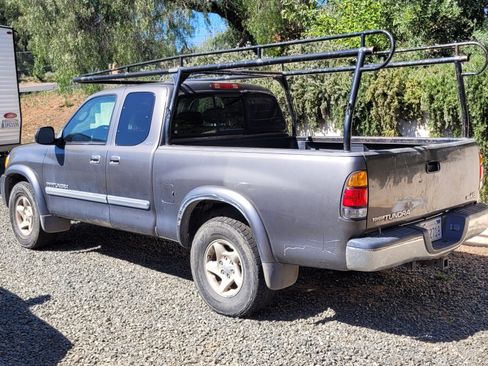 Used 2004 Toyota Tundra SR5 image 2
