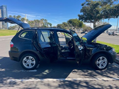 Used 2006 BMW X3 3.0i image 10