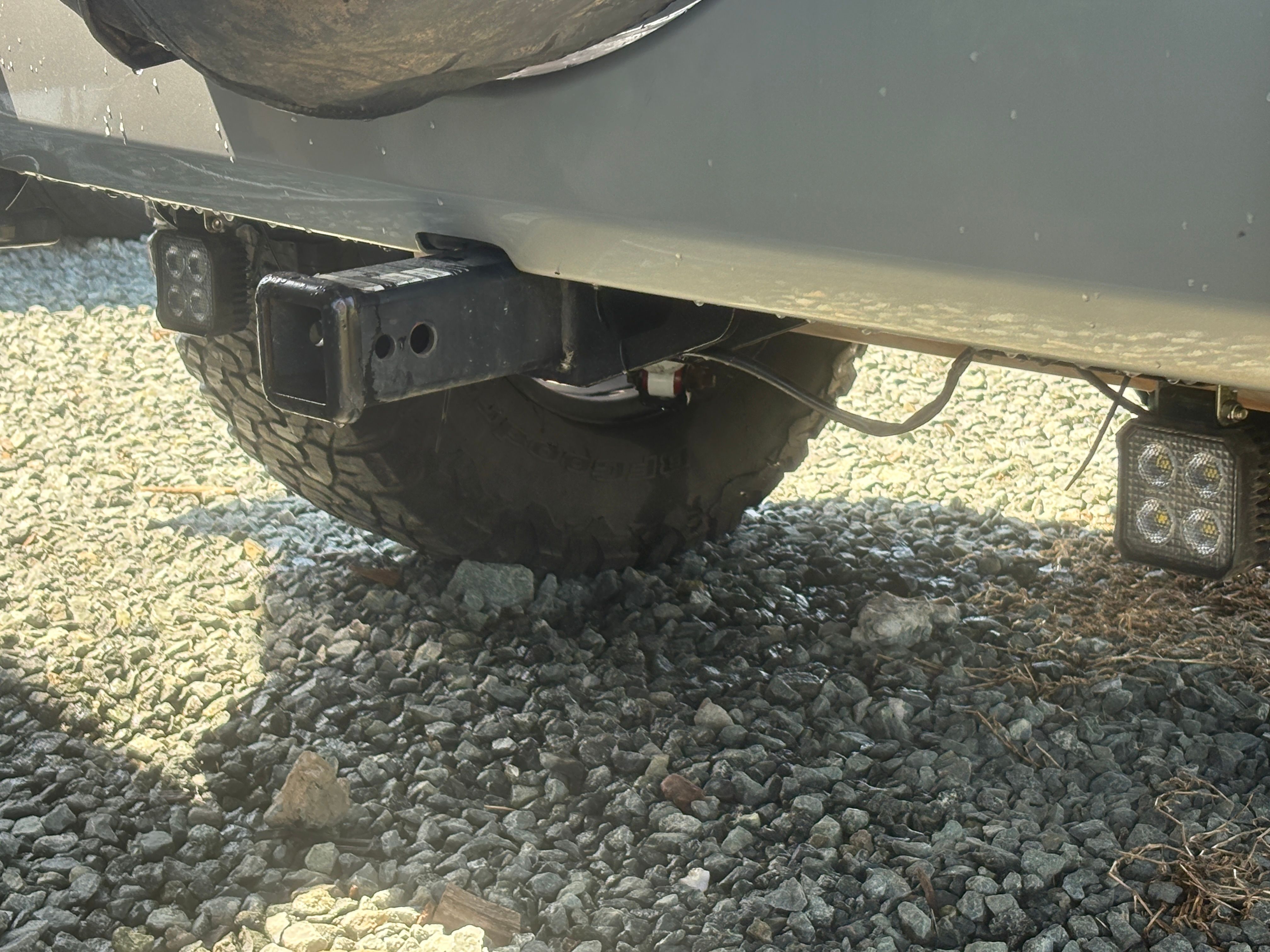 Used 2011 Jeep Wrangler Sahara w/ Connectivity Group AWD/4WD image 6