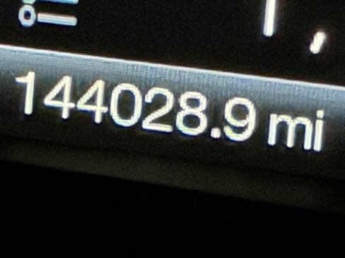 Used 2014 Ford Fusion SE image 18