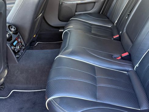 Used 2015 Jaguar XJ L Portfolio image 18