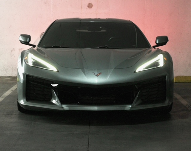 Used 2023 Chevrolet Corvette Z06 w/ Chrome Exterior Badge Package RWD image 10