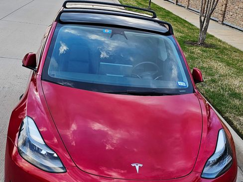 Used 2023 Tesla Model 3 Standard Range image 16