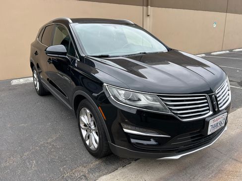 Used 2015 Lincoln MKC FWD w/ Equipment Group 101A Select image 2