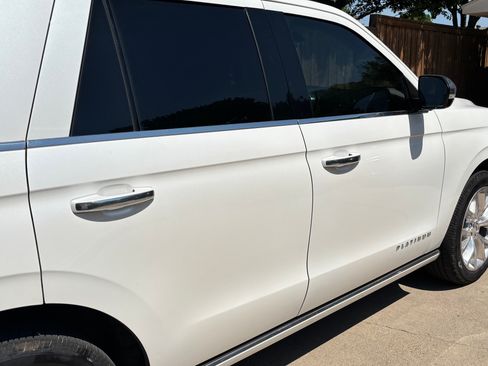 Used 2018 Ford Expedition Platinum AWD/4WD image 6