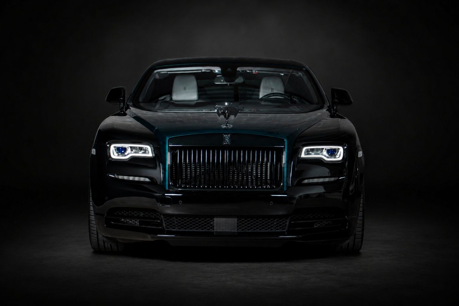 Used 2019 Rolls-Royce Wraith RWD image 1