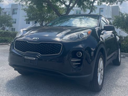 Used 2019 Kia Sportage LX AWD/4WD image 1