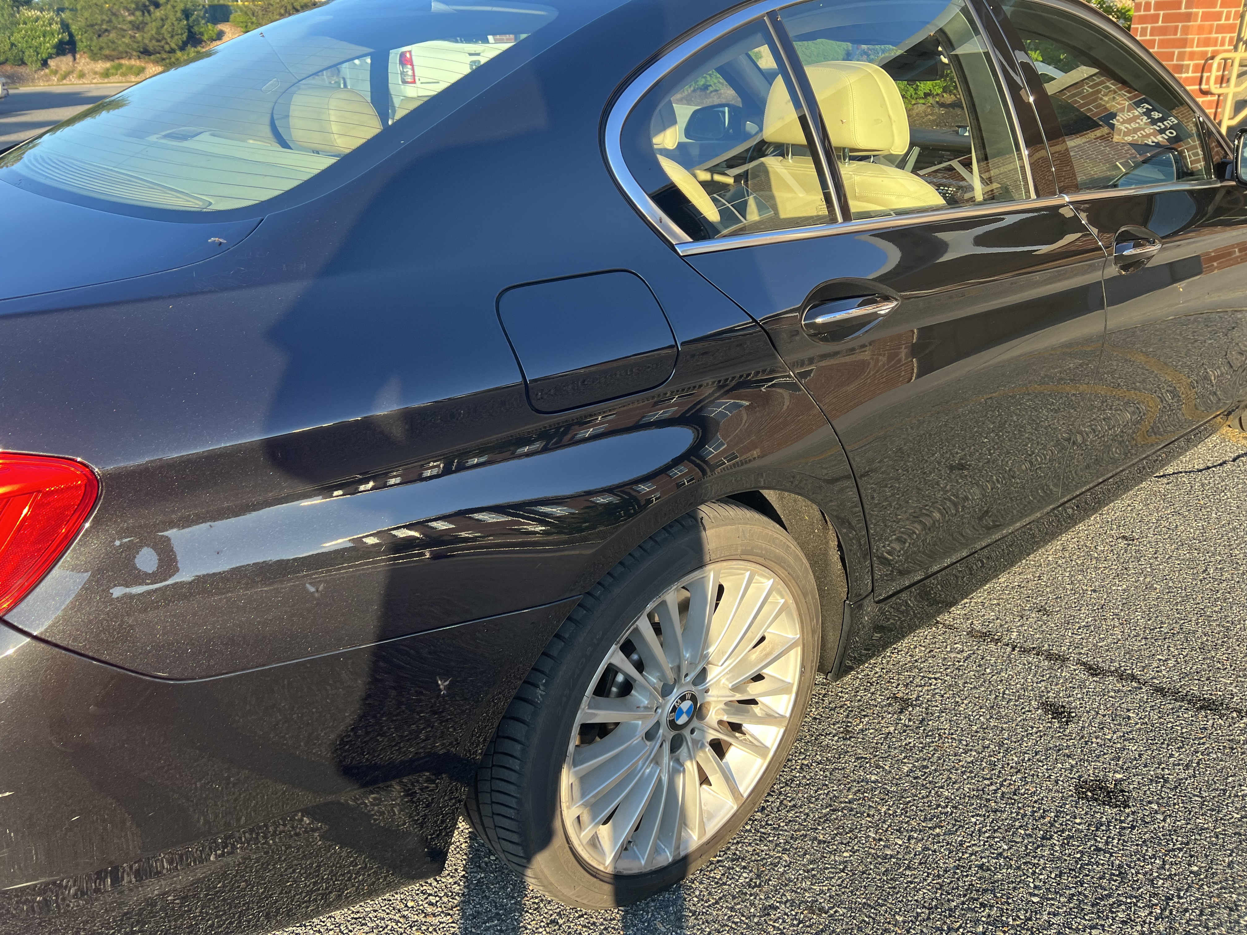 Used 2015 BMW 550i xDrive Sedan AWD/4WD image 15