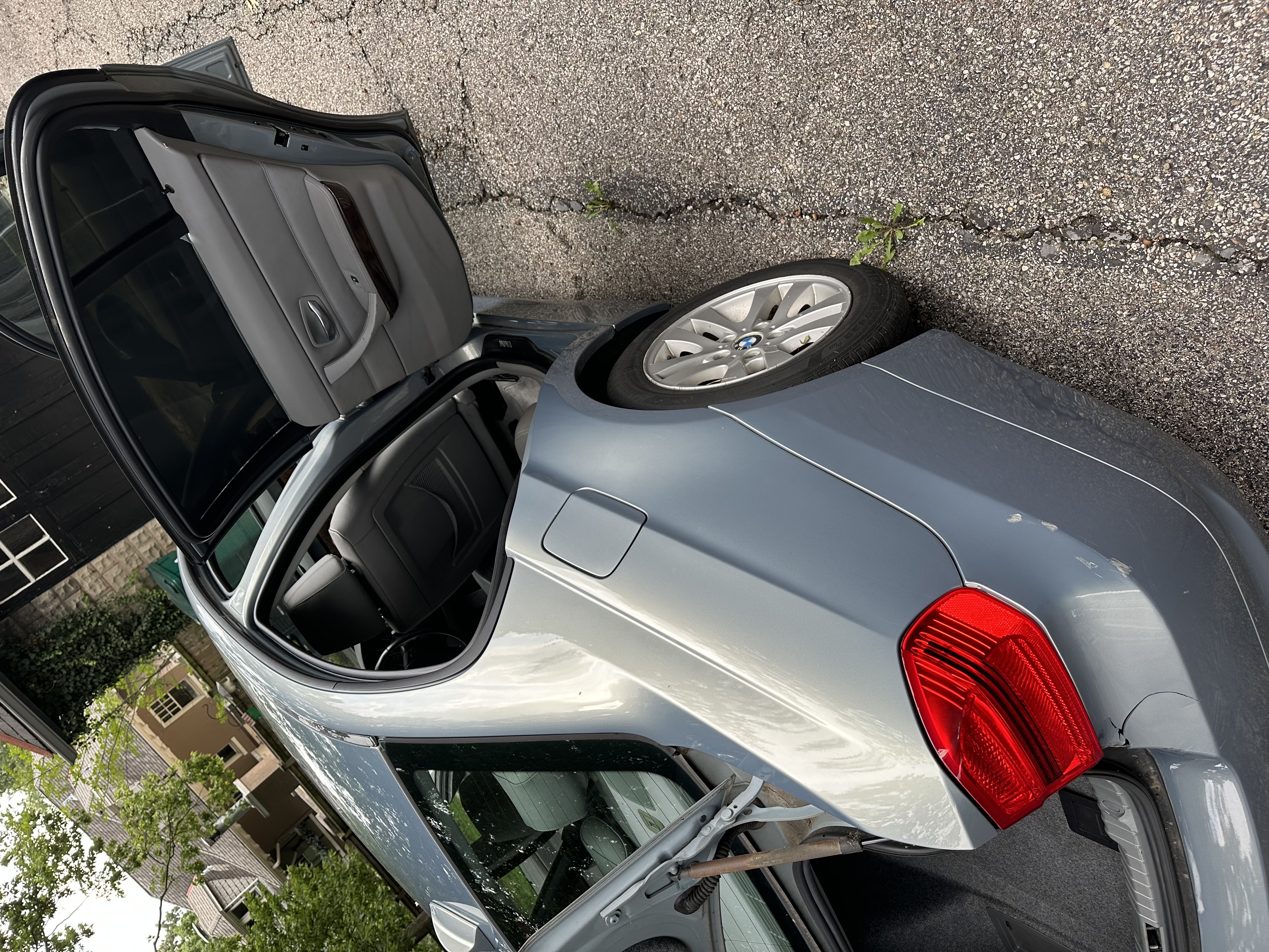 Used 2006 BMW 325i Sedan RWD image 21