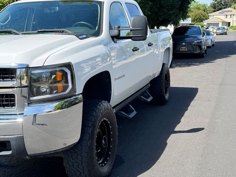 Used 2008 Chevrolet Silverado 2500 LT image 5
