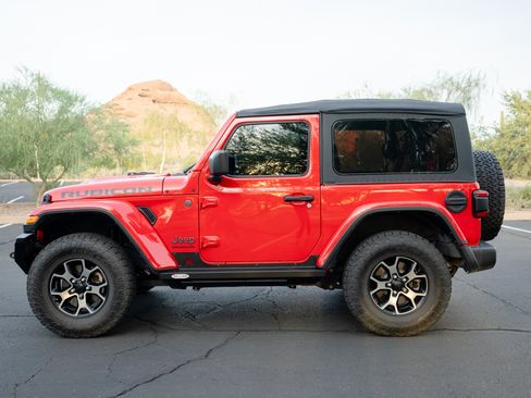 Used 2019 Jeep Wrangler Rubicon image 1