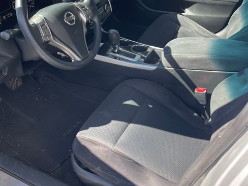 Used 2014 Nissan Altima 2.5 S image 4