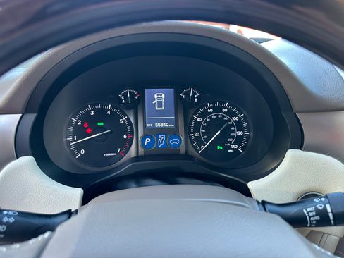 Used 2017 Lexus GX 460 image 12