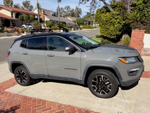 Used 2020 Jeep Compass Trailhawk w/ Leather Interior Group image 2