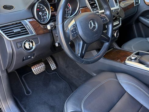 Used 2015 Mercedes-Benz ML 400 4MATIC image 12