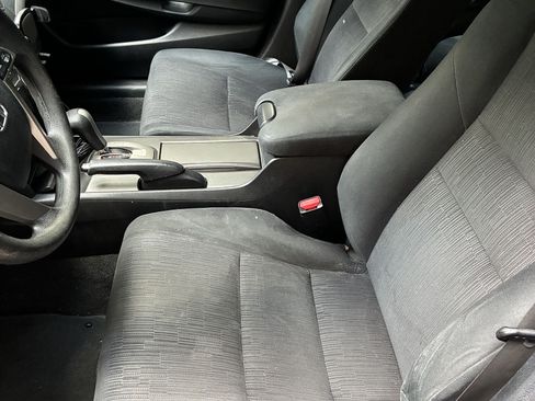 Used 2012 Honda Accord LX image 14