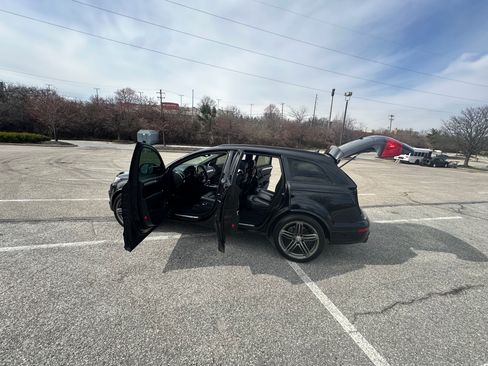 Used 2015 Audi Q7 3.0T S line Prestige w/ 21" S Line Plus Package AWD/4WD image 11