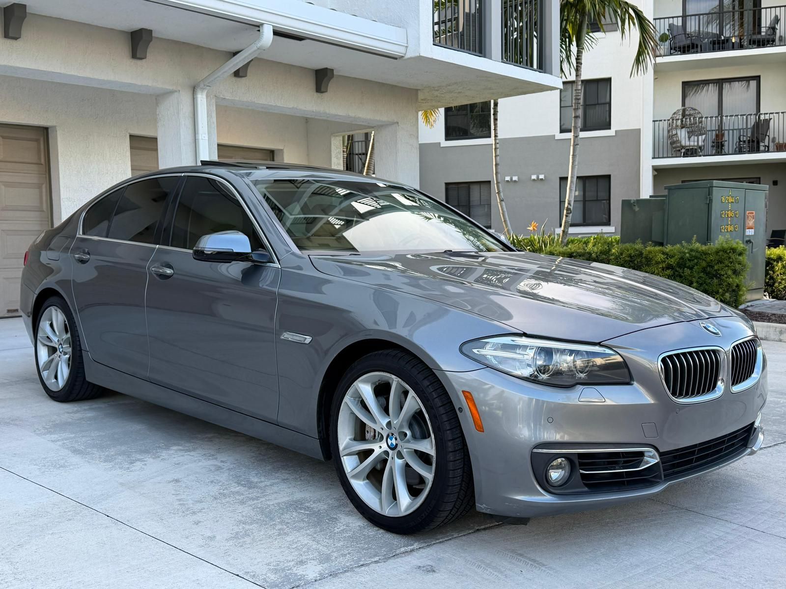 Used 2014 BMW 535i Sedan RWD image 11