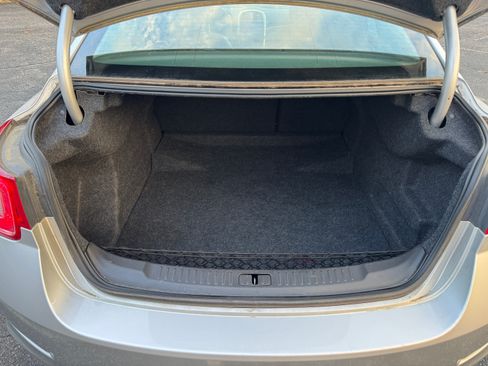 Used 2013 Chevrolet Malibu LTZ image 14