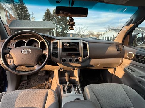 Used 2008 Toyota Tacoma 4x4 Double Cab image 9