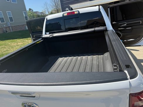 Used 2022 RAM 1500 Laramie image 13