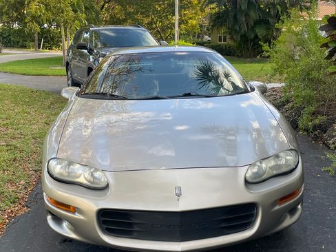 Used 2000 Chevrolet Camaro LT image 6