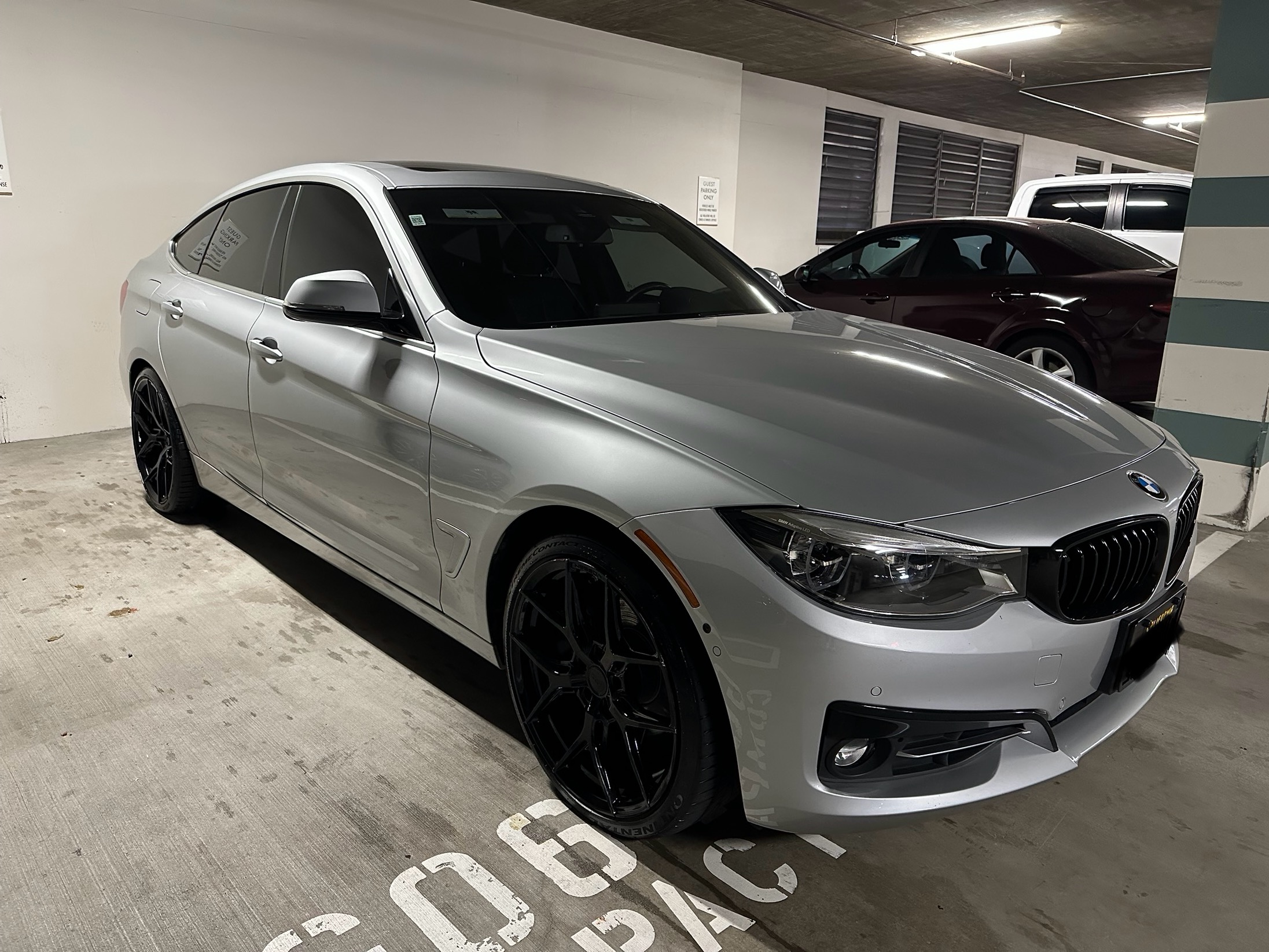 Used 2018 BMW 330i Gran Turismo xDrive AWD/4WD image 2