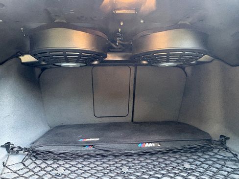 Used 2002 BMW M5 RWD image 12