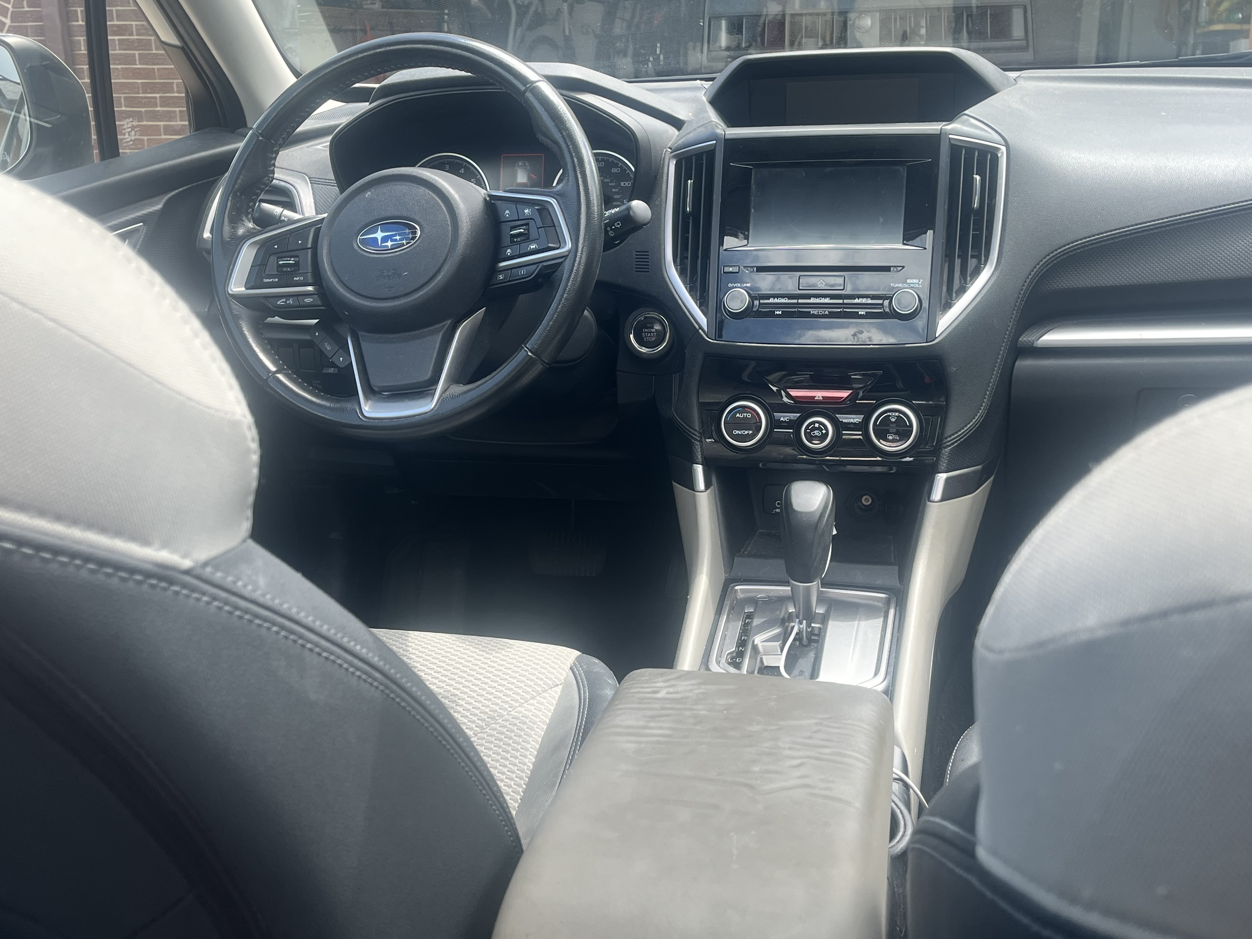 Used 2019 Subaru Forester Premium AWD/4WD image 9