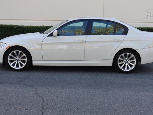 Used 2011 BMW 328i Sedan image 4