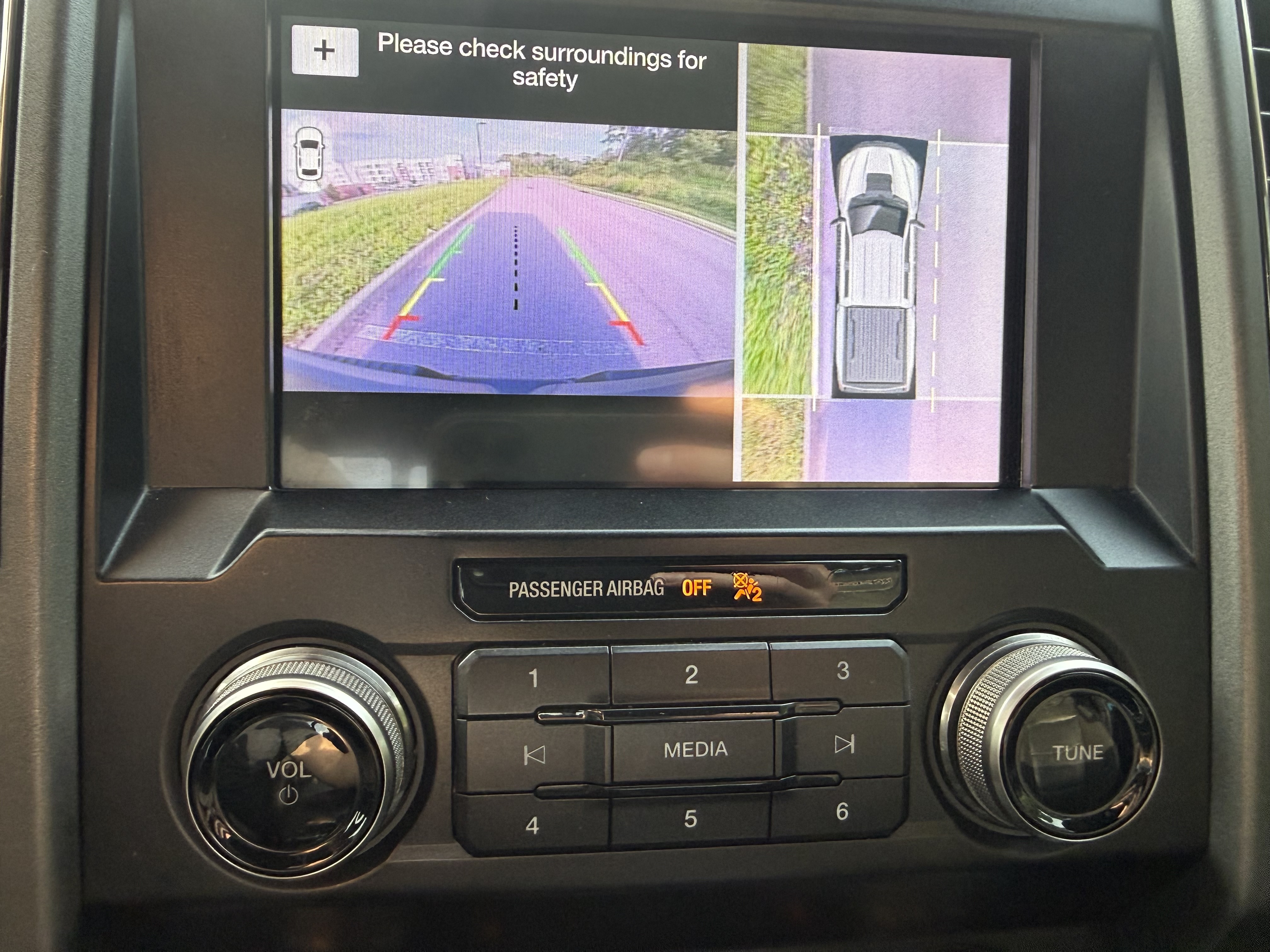 Used 2019 Ford F150 Raptor w/ Equipment Group 802A Luxury AWD/4WD image 24