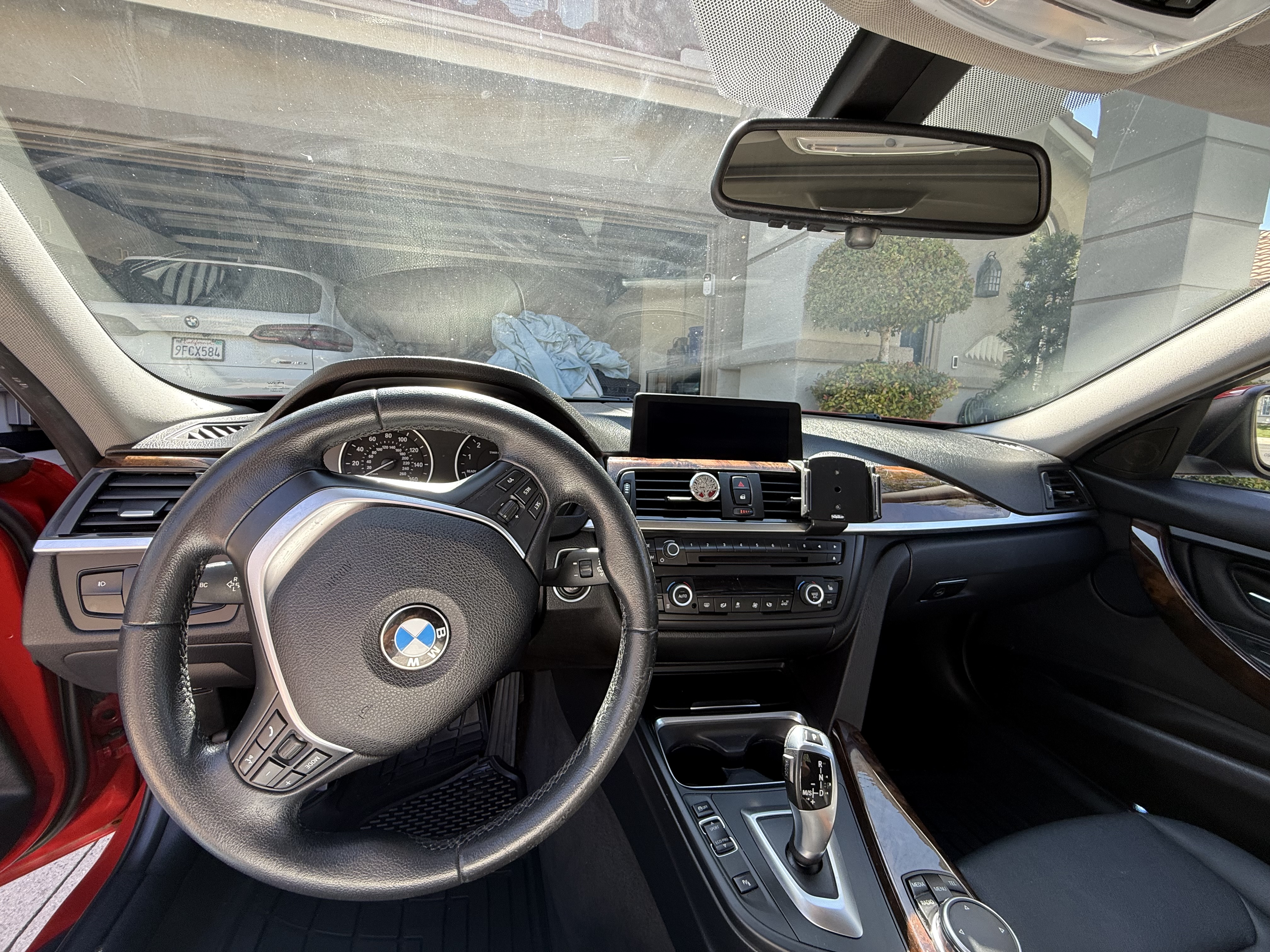 Used 2015 BMW 328i Sedan RWD image 9
