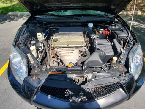 Used 2011 Mitsubishi Eclipse GS Sport image 18