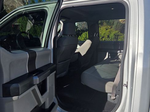 Used 2018 Ford F150 XLT image 13