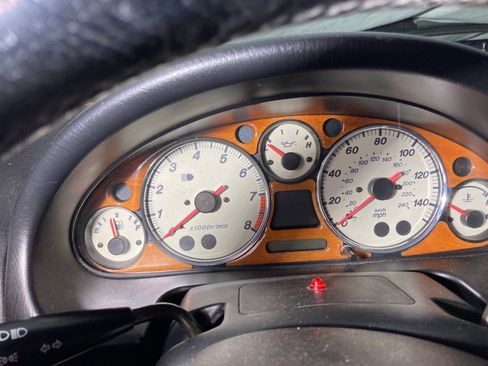 Used 2001 MAZDA MX-5 Miata LS RWD image 17