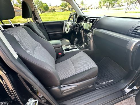 Used 2019 Toyota 4Runner SR5 image 11