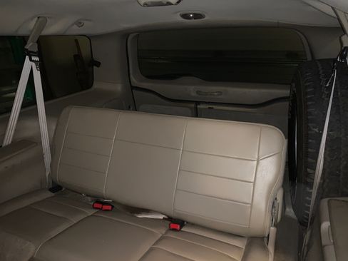 Used 2005 Ford Excursion Limited image 5