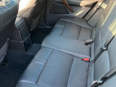 Used 2004 BMW X3 3.0i image 6