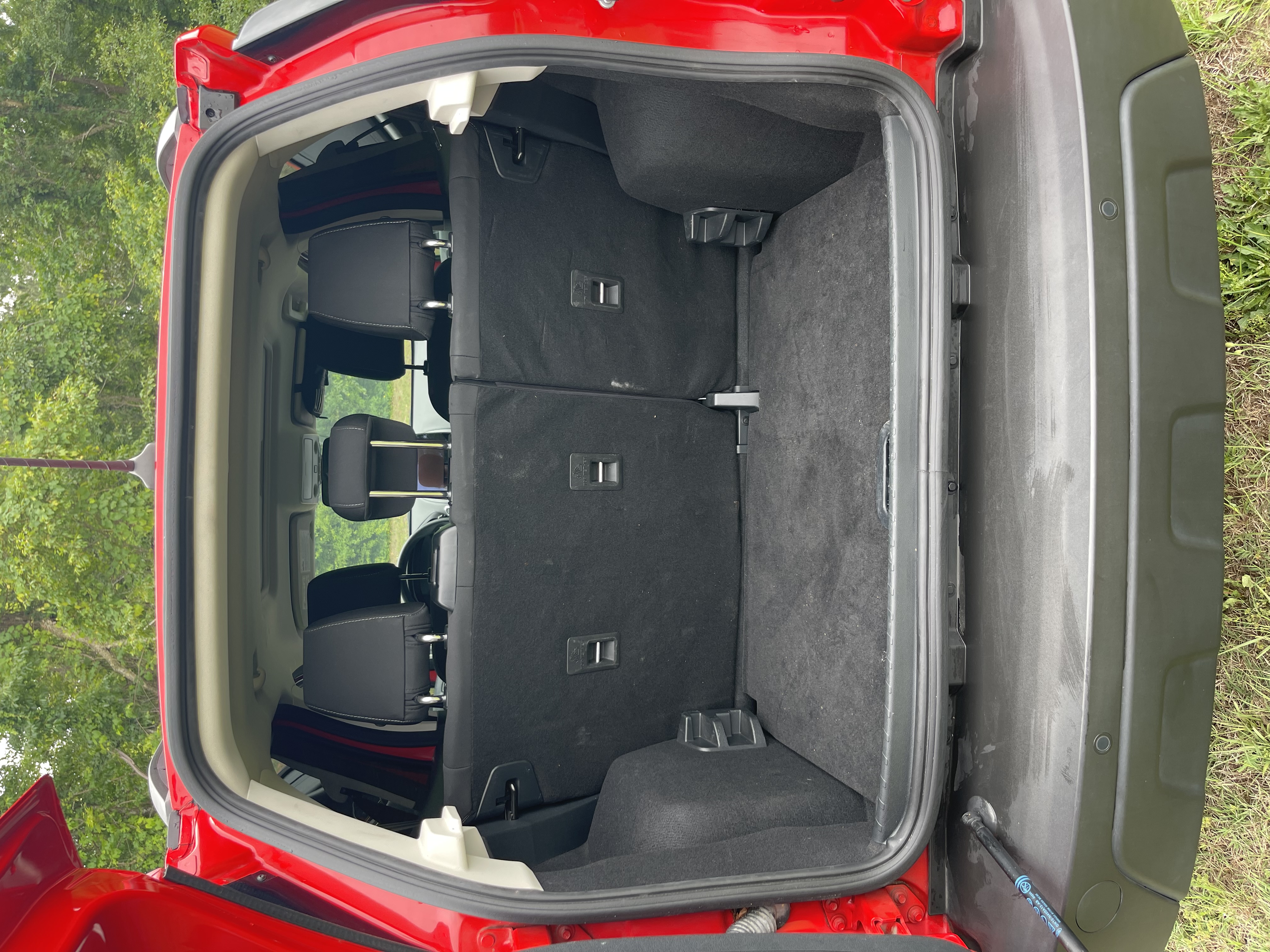 Used 2021 Ford EcoSport SE FWD image 14