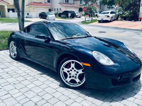 Used 2007 Porsche Cayman S RWD image 4