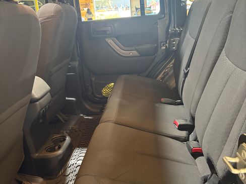 Used 2017 Jeep Wrangler Unlimited Sport w/ Quick Order Package 24S image 8