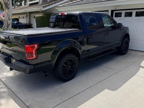 Used 2015 Ford F150 Lariat w/ Equipment Group 502A Luxury AWD/4WD image 2
