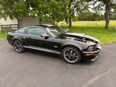 Used 2007 Ford Mustang GT Premium RWD image 1