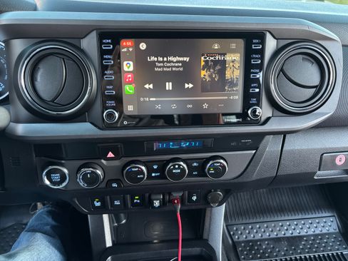 Used 2021 Toyota Tacoma 4x4 Double Cab image 15