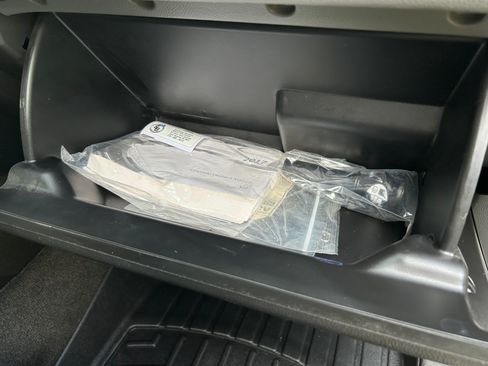 Used 2017 Chevrolet Colorado W/T w/ WT Convenience Package image 18