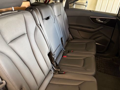 Used 2023 Audi Q7 3.0T Premium Plus w/ Premium Plus Package image 17