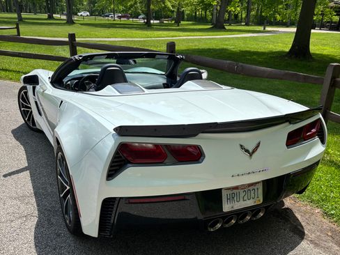 Used 2017 Chevrolet Corvette Grand Sport RWD image 6